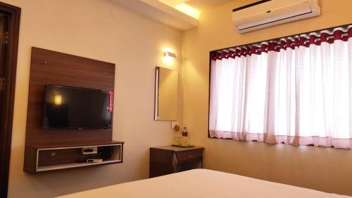 Tiruchirappalli Hotel | Hotel Rhythm Grand Suite