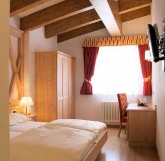 Commezzadura Hotel | Hotel Rifugio Solander