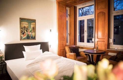 Maximilianeum Hotel | Hotel Ritzi