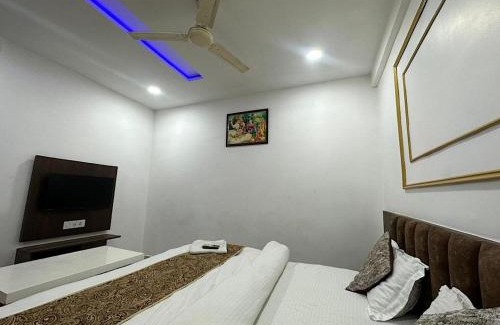 Surat Hotel | Hotel Rose Palace
