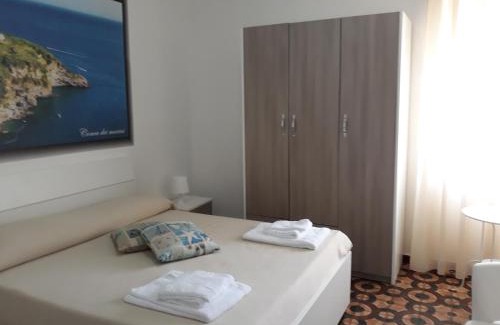 Magazzeno Hotel | Hotel Rosy