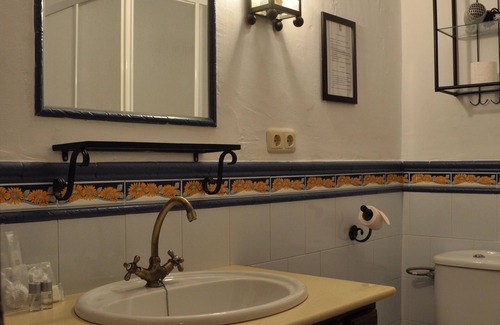 Villanueva de Tapia Hotel | Hotel Rural La Paloma