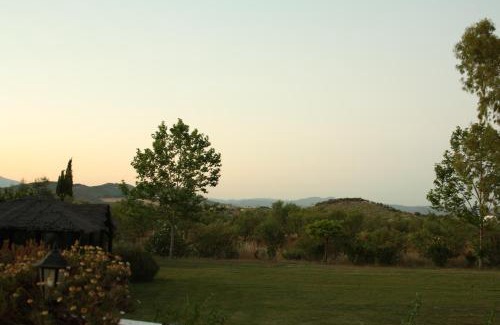 Villanueva de Tapia Hotel | Hotel Rural La Paloma