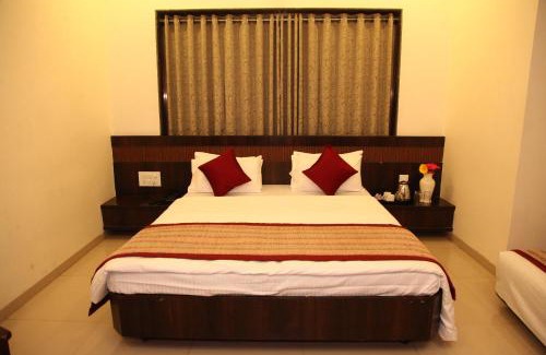 Shirdi Hotel | Hotel Sai Ramanand