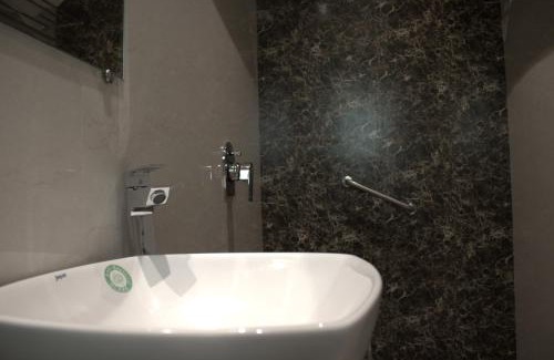 Thane West Hotel | Hotel Sai Sanidhya