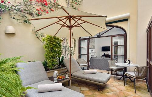 Old Town Hotel | Hotel San Lorenzo - Adults Only