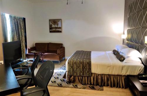 Thane West Hotel | Hotel Satkar Residency