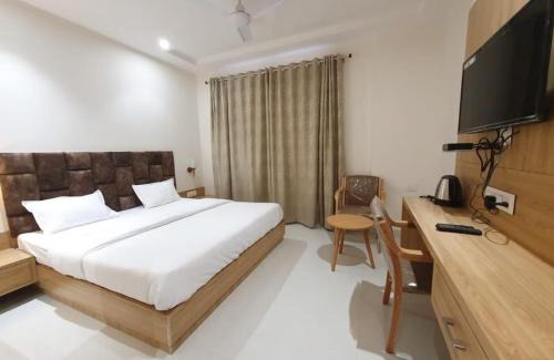 Gwalior Hotel | HOTEL SCARLET