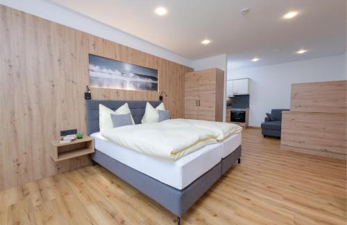 Nussdorf am Attersee Hotel | Hotel Schönberger