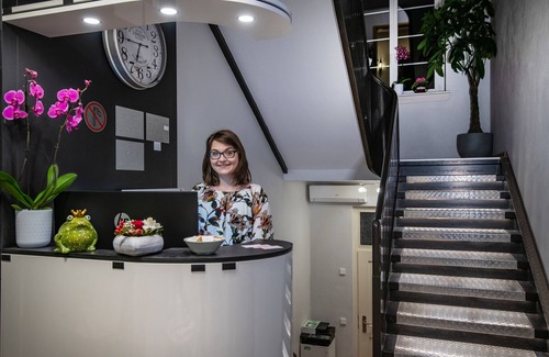 Aschach Apartment | Hotel - Seerose Ferienwohnung