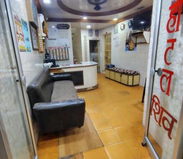 Dwarka Hotel | hotel shiv