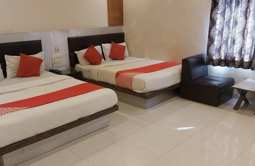 Ahmedabad Hotel | HOTEL SHREENATH