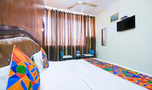 Chandigarh Hotel | Hotel Sky lark New