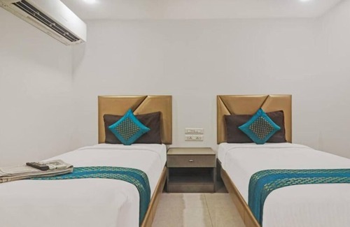 Chanda Nagar Hotel | HOTEL SSR GRAND