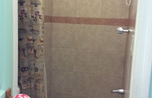 Hialeah House | Hotel Studio in vibrant Hialeah with WiFi, AC Anchor # 15