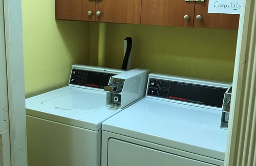Hialeah House | Hotel Studio with Kitchenette in the heart of Hialeah with WiFi, AC Anchor #12