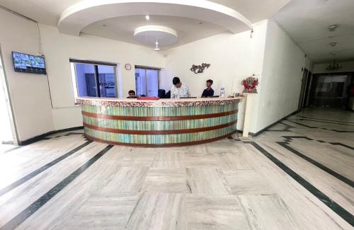 Ahmedabad Resort | hotel Sun N Step Club