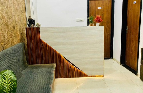 Indore Hotel | Hotel Swadeshi Dhani and Restaurant
