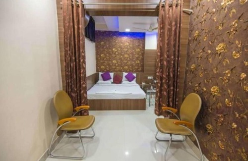 Satna Hotel | Hotel Swarat