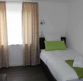 Eltern House | Hotel Tau-Lünne
