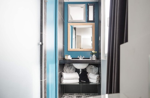 Porte-Saint-Martin Hotel | Hotel Taylor