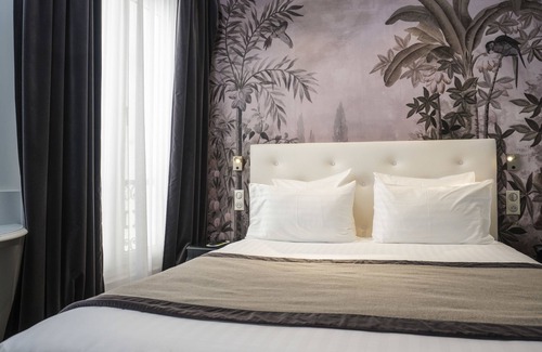 Porte-Saint-Martin Hotel | Hotel Taylor
