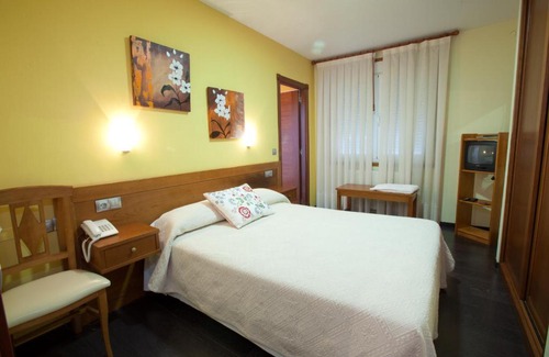 Oza-Cesuras Hotel | Hotel TERRANOVA