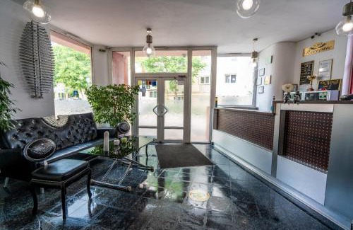 Botosani Hotel | Hotel TEX Club