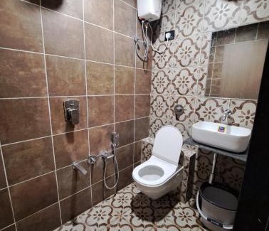 Saraspur Hotel | Hotel The 19