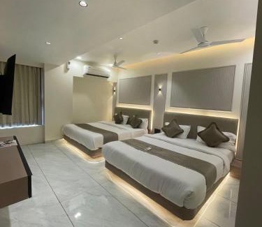 Naroda Hotel | Hotel The Indra Palace