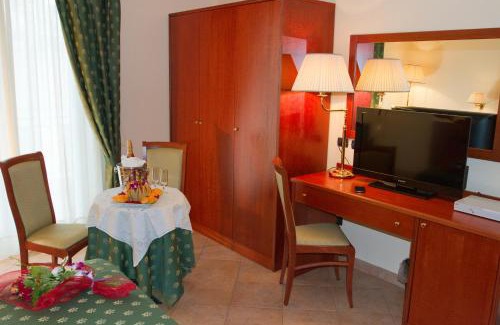 Porto Salvo Hotel | Hotel Tito Serrano'
