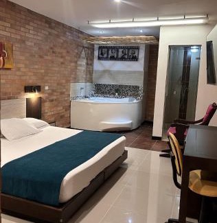 Llanogrande Hotel | Hotel Toscana Oriente