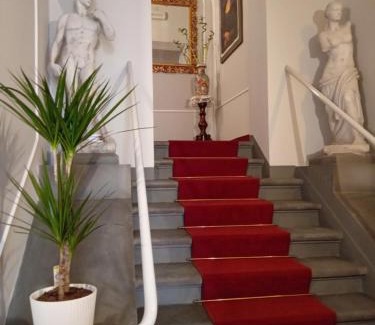 Santa Maria Novella Hotel | Hotel Tourist House