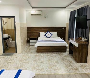 District 12 Hotel | Hotel Trần Long
