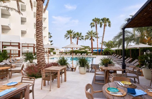 Santa Eulalia del Rio Hotel | Hotel Tres Torres