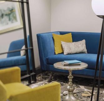 Newtonville Hotel | Hotel Trilogy Albany Airport, Tapestry Collection by Hilton