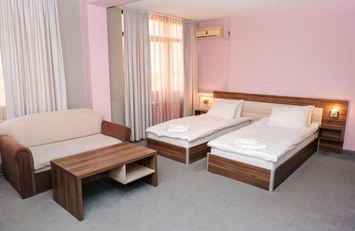 Yambol Hotel | Hotel Tundzha - Renovated!