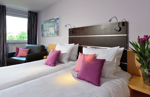 Dellbrueck Hotel | Hotel UHU Garni Köln