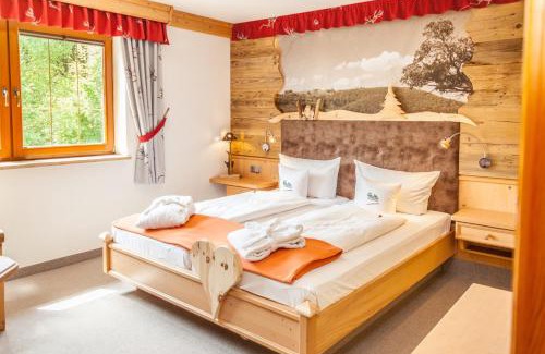 Gruenhain-Beierfeld Hotel | Hotel und Restaurant Köhlerhütte - Fürstenbrunn