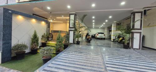 Chanda Nagar Hotel | Hotel Vaarahi Chanda Nagar, Near Hitech City