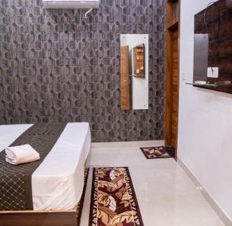 Agra House | Hotel Vaibhav Palace Guest House