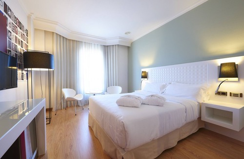 Vigo Hotel | Hotel Vigo Los Galeones Affiliated by Meliá