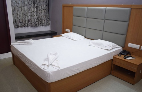 Madurai Hotel | Hotel Vijay Krishna