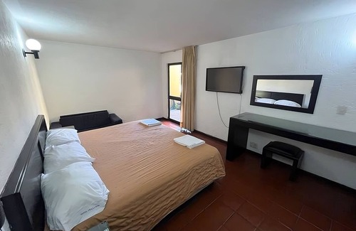 Morelia Hotel | Hotel Villa Capri, 1 cama triple 4 Huéspedes