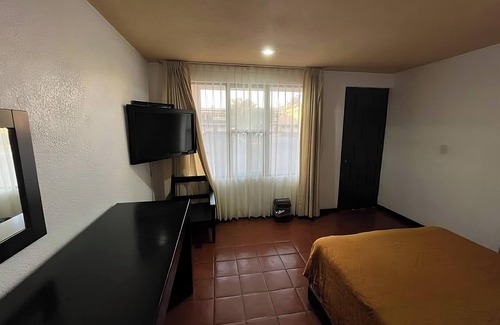 Morelia Hotel | Hotel Villa Capri, 1 cama doble 2 Huéspedes