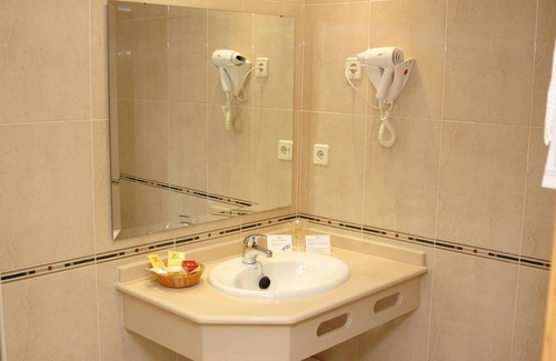 O Grove Hotel | Hotel Villa Juanita