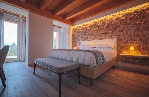 Torri del Benaco Hotel | Hotel Villa Leopardi 4S - Adult only