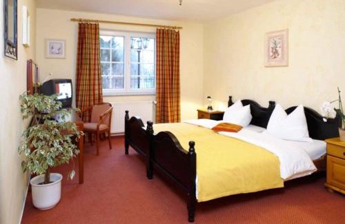 Roedermark Hotel | Hotel Villa Magnolia