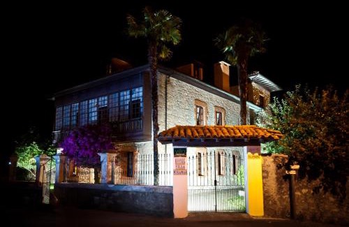 Poo Hotel | Hotel Villa Miramar