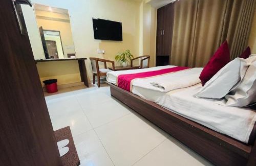 Gomti Nagar Hotel | Hotel Vistara Gomti Nager
